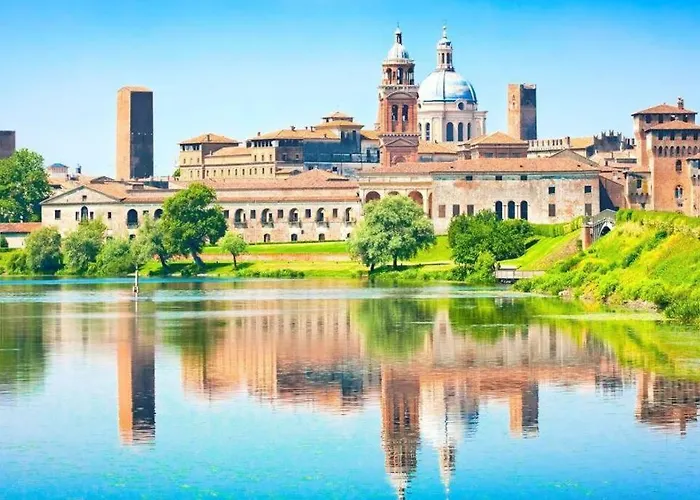 In Centro - Apt. Elegante Nel Cuore Di Mantova